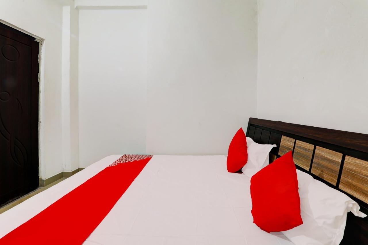 Oyo Flagship Shine Hotel Chinhat Dış mekan fotoğraf