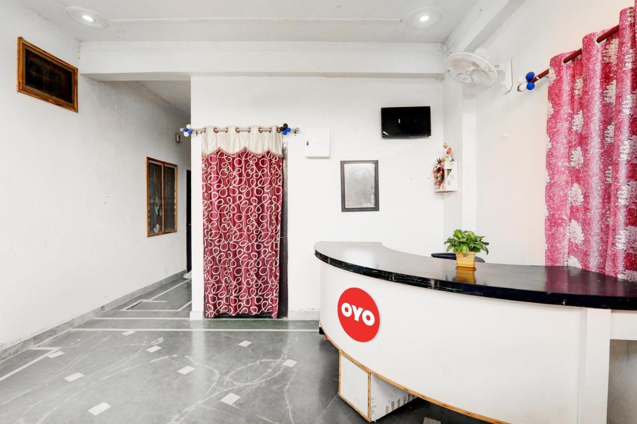 Oyo Flagship Shine Hotel Chinhat Dış mekan fotoğraf