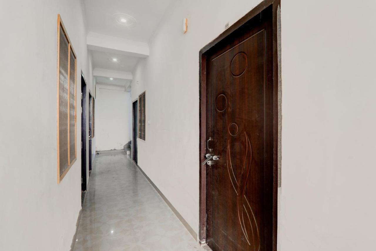 Oyo Flagship Shine Hotel Chinhat Dış mekan fotoğraf
